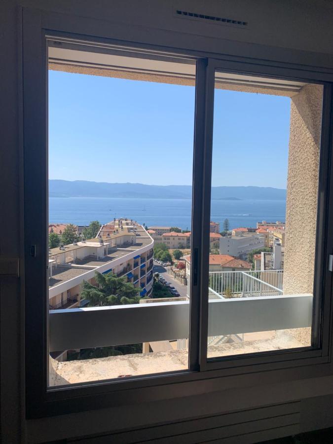 Apartment Ajaccio Centre Cosy Et Spacieux Avec Climatisation, Grande Terrasse Et Vue
