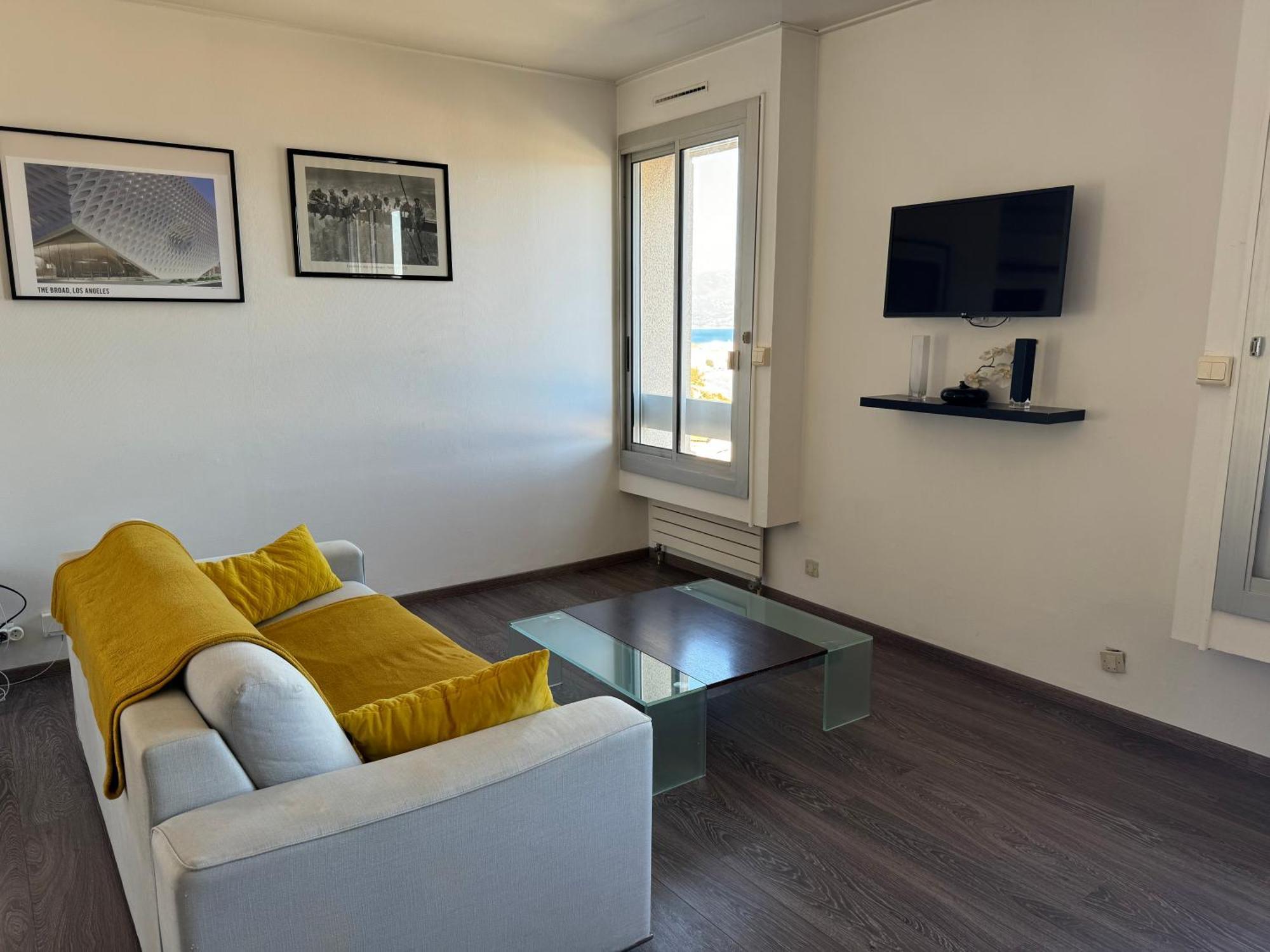 Apartment Ajaccio Centre Cosy Et Spacieux Avec Climatisation, Grande Terrasse Et Vue *